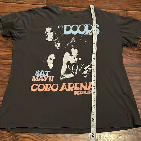 Cotton On The Doors Gray Graphic Shirt - Picture 6 of 8